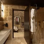 Hotel Luvi Cave 3*