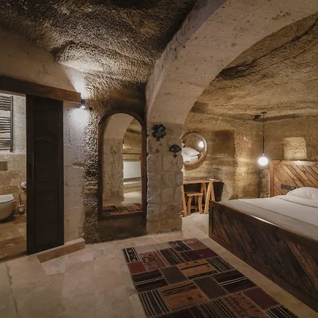 Luvi Cave Szálloda