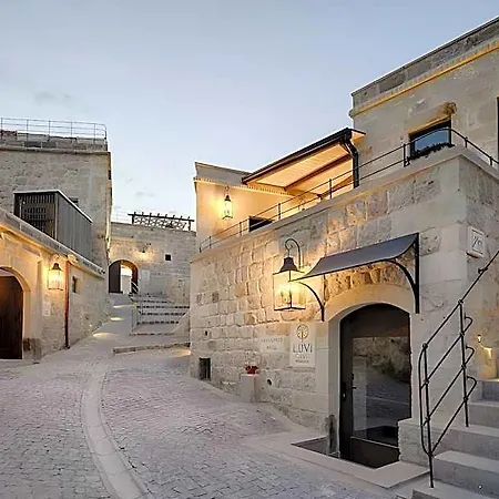 Luvi Cave Szálloda 3*