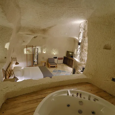 Luvi Cave
